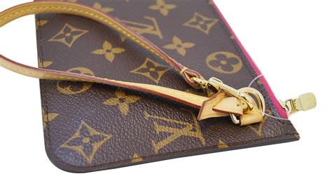 louis vuitton clutches and wristlets